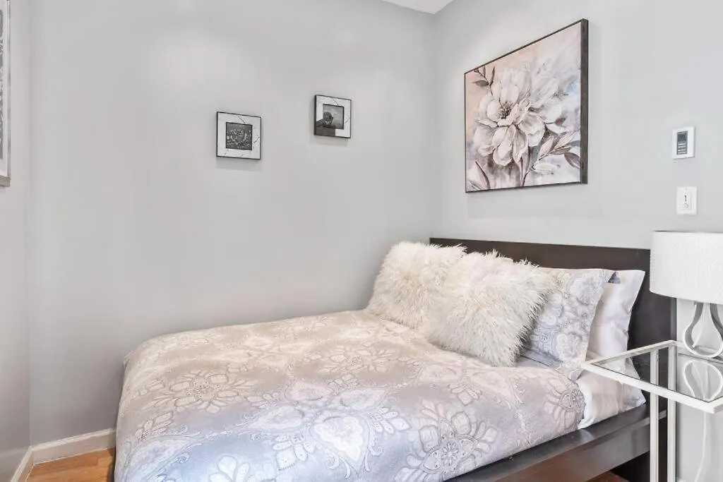 Spacious 4 Bedroom Apartment New York