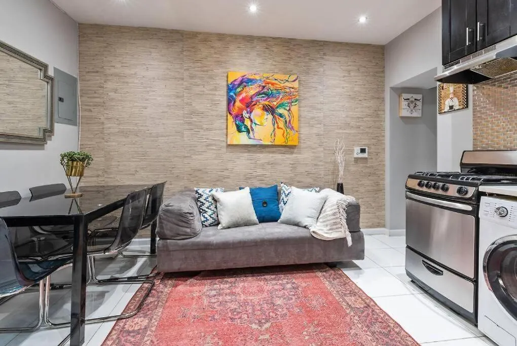 Spacious 4 Bedroom Apartment New York