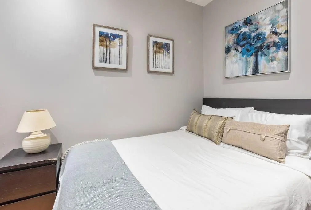 Spacious 4 Bedroom Apartment New York